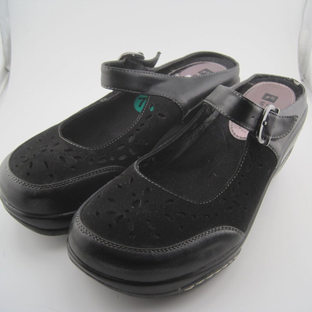 Women's White Mountain Gilding Black Peep-Toe Leather Clog size 7.5 Mary Jane